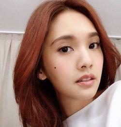 嘴上有痣的明星,盘点嘴上痣星闪耀的明星风采  第2张